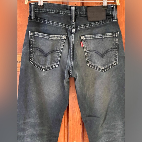 Levi’s Men’s Dark Denim Jeans | 27 X 30 | Zipper Fly | Great Condition - Picture 3 of 13